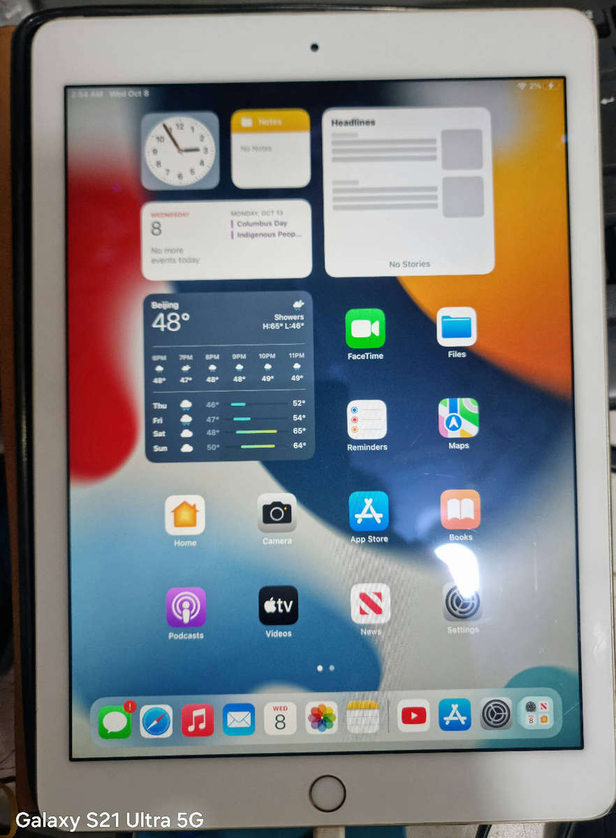 Ipad air 2  wifi 64gb