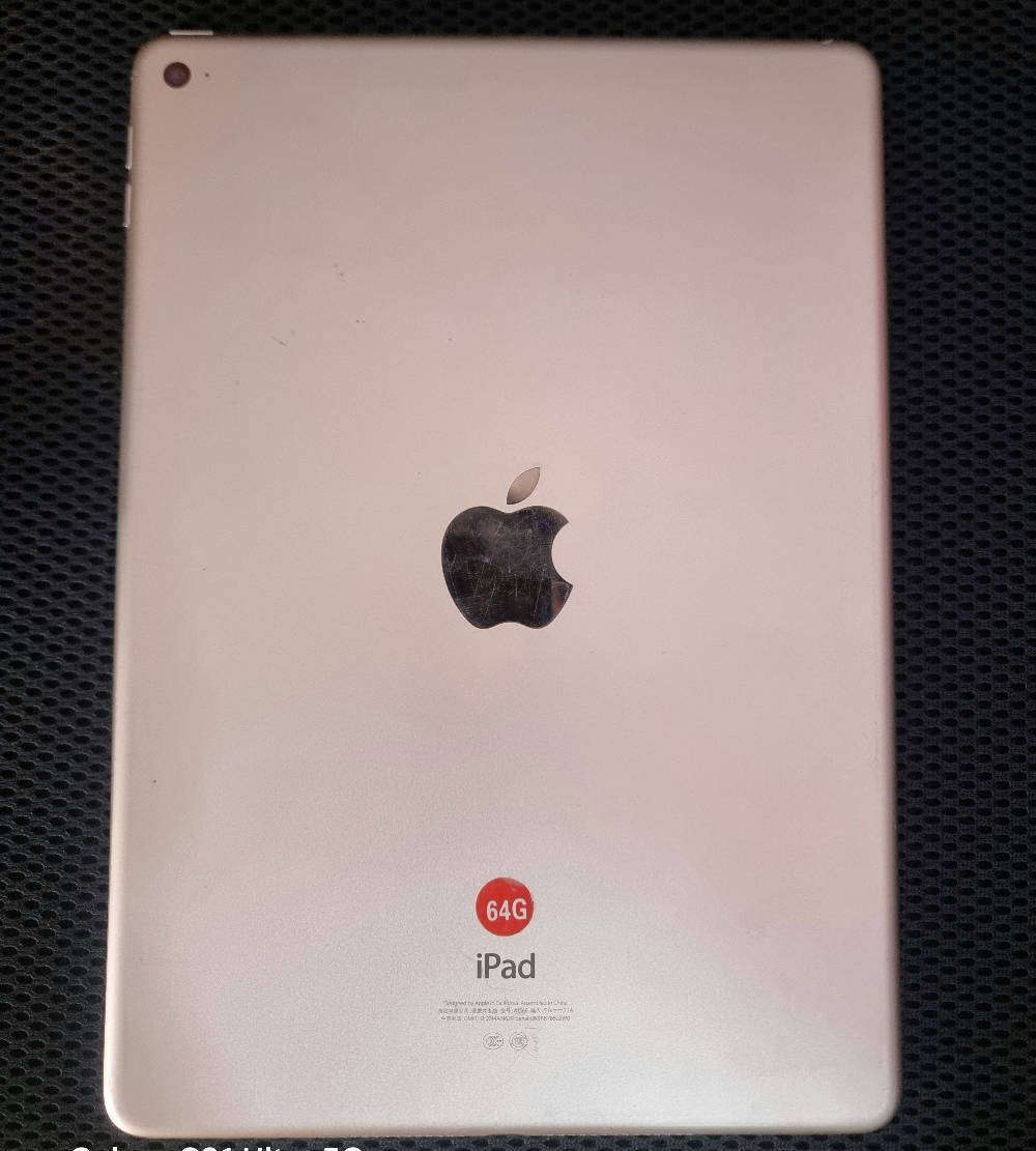Ipad air 2  wifi 64gb