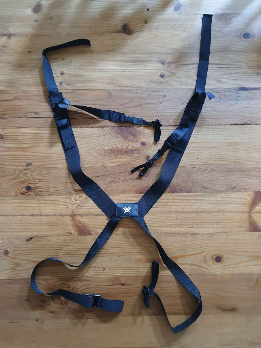 REDUCED! - Vortex Glasspak Binocular Harness