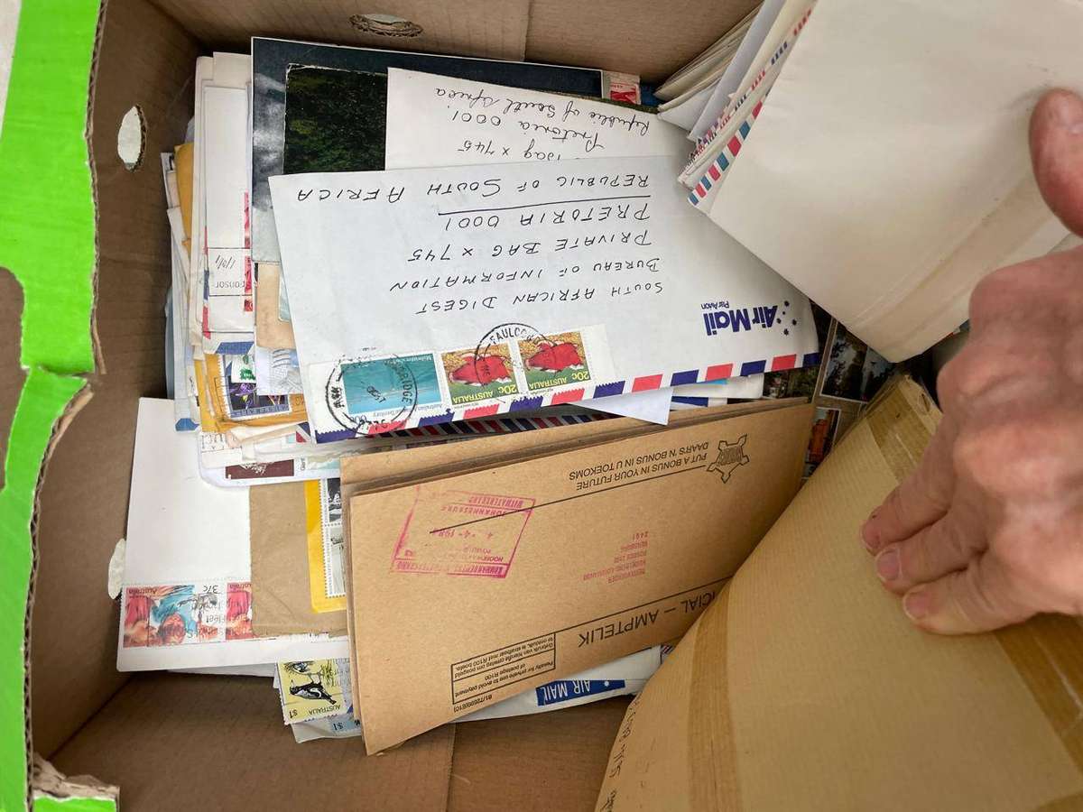 BRITISH COMMONWEALTH / EUROPE - BOX OF ODDS & ENDS STAMPS & COVERS