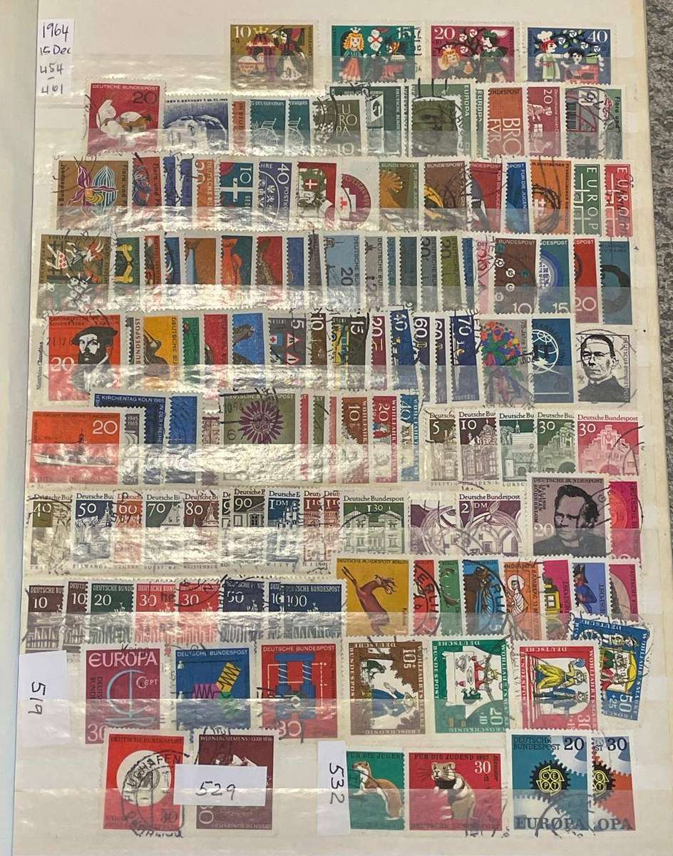 GERMANY BUNDES POST FROM 1964 TO 1975 SINGLES NOT COMPLETE
