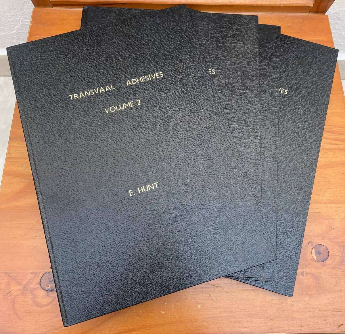 ZAR / TRANSVAAL: E. HUNT - TRANSVAAL ADHESIVES STAMPS 4 X REF. BOOK - PART 2-5 [4 REFERENCE BOOKS]