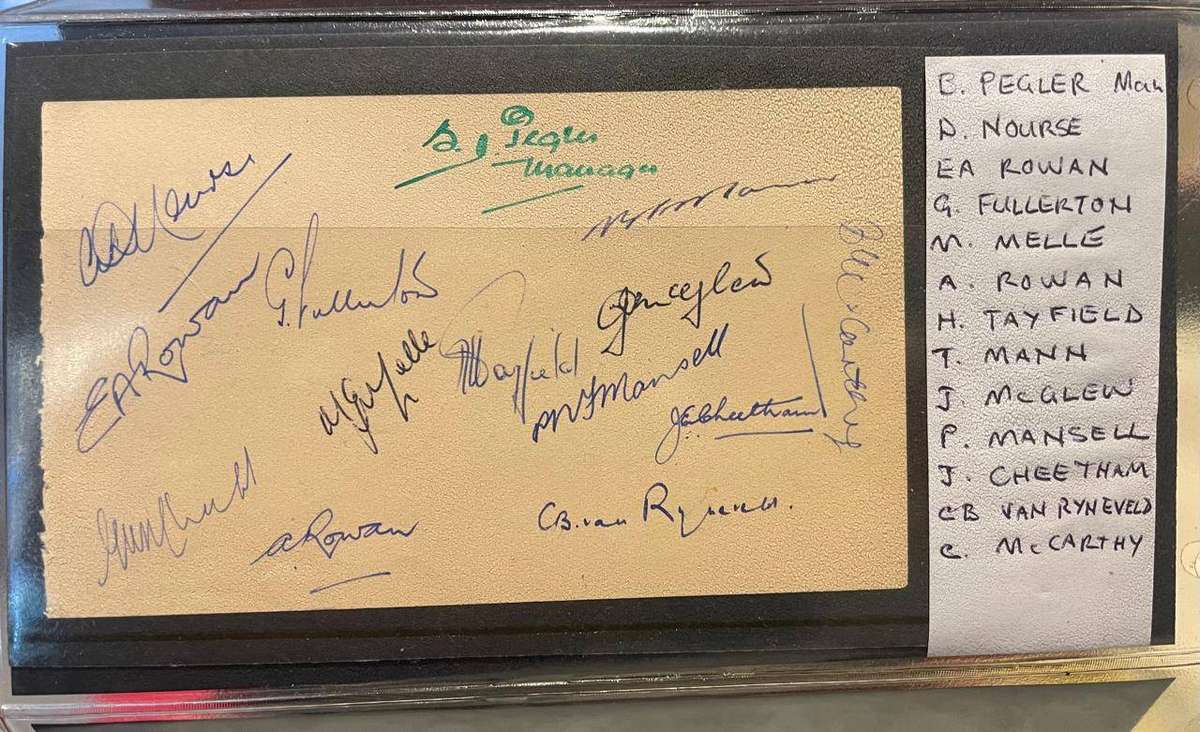 SA CRICKET - 1951 SPRINGBOK CRICKET TEAM AUTOGRAPHS - ORIGINAL HAND SIGNED