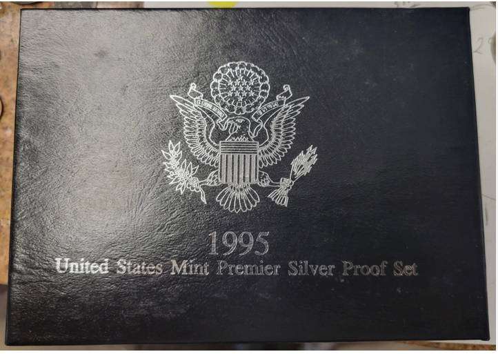 1995 UNITED STATES MINT PREMIER SILVER PROOF SET