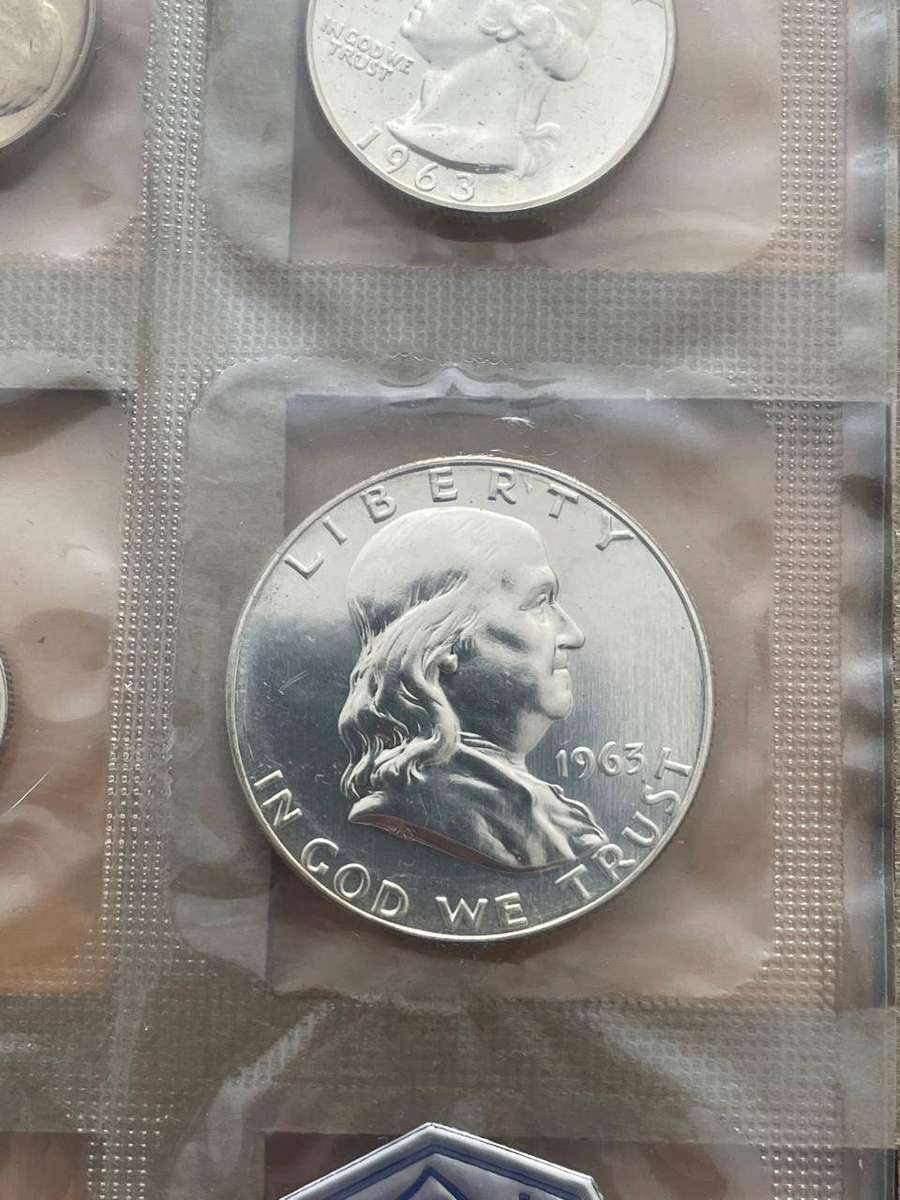 USA 1963 PROOF SILVER COIN SET IN US MINT BOX WITH SEALED COINS