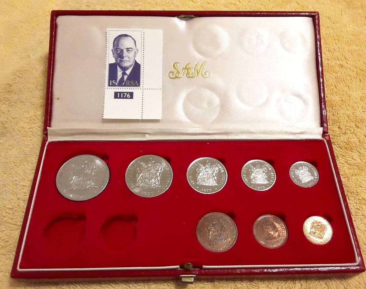 1977 PROOF SET in Original SAM Box. NO Silver. NO Gold. Nickle R1. Mint PM stamp. See photos