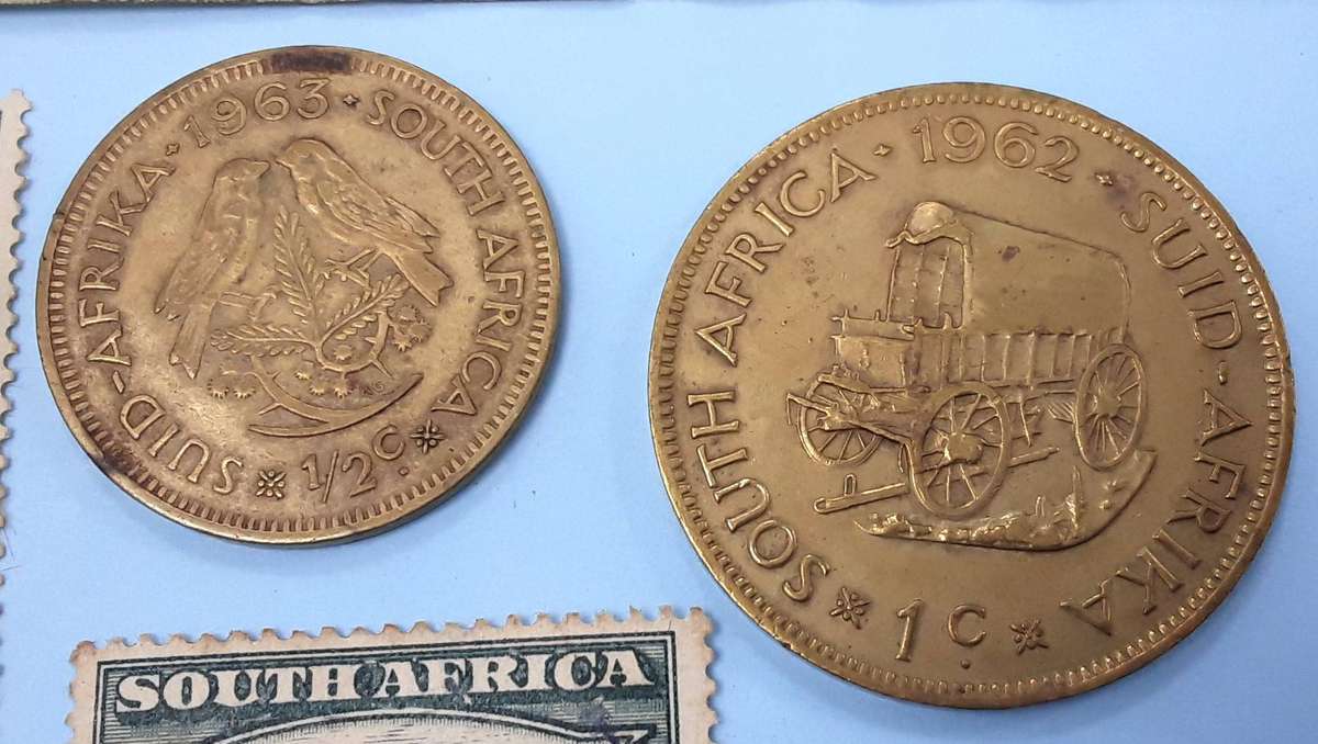 Antique Union Coins, R2 note & stamps. 5 shilling & pair of 1 shilling.
