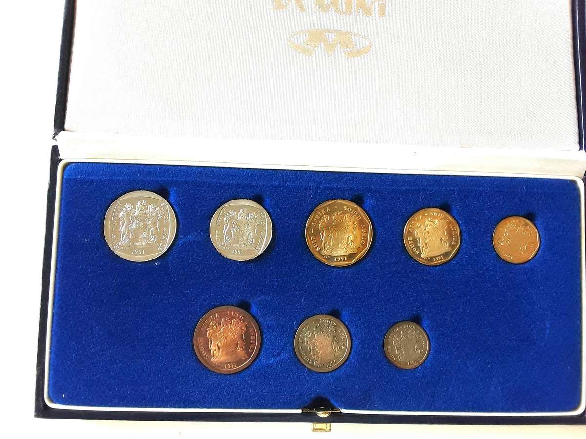 1990 & 1991 PROOF COIN SETS- Full sets in Original SAM Box. Both 1 Bid.