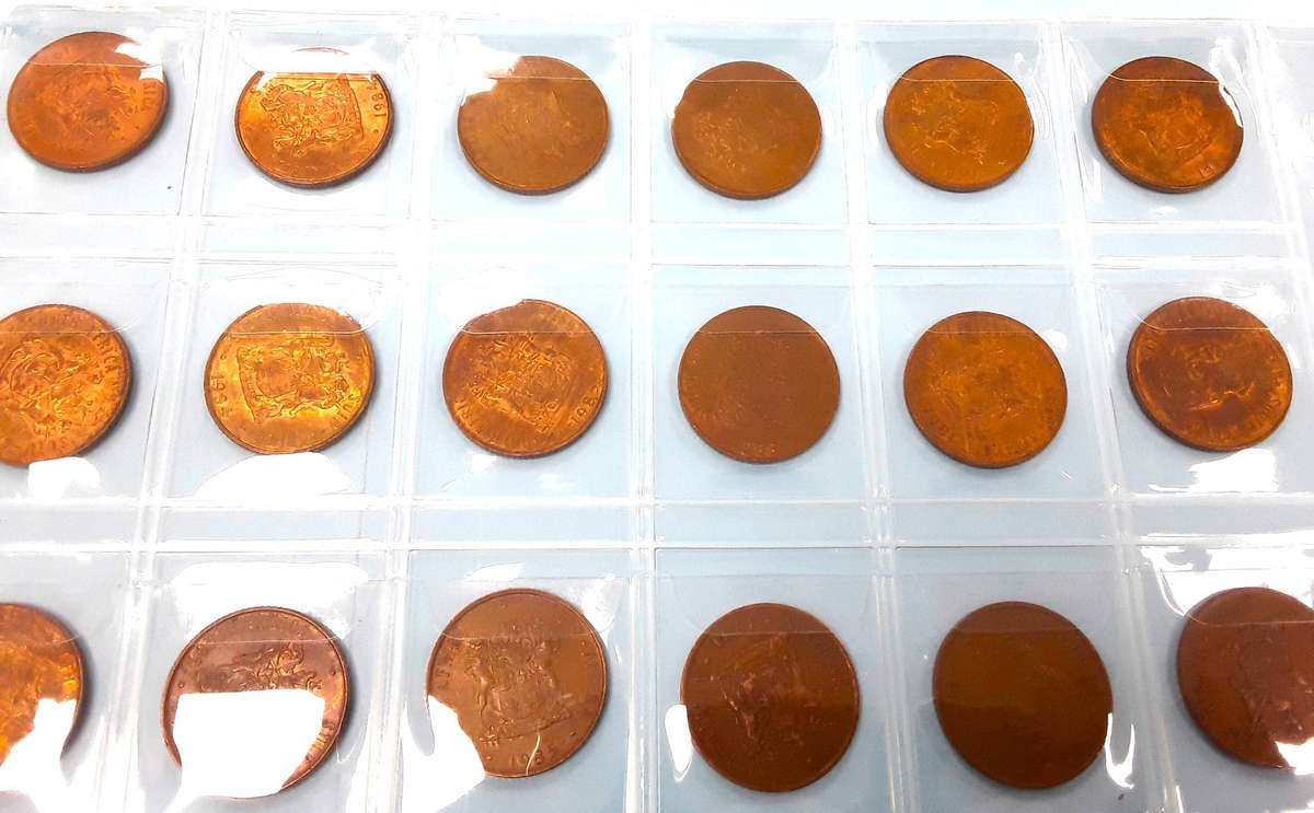 RSA 2c coins in Coin Jacket. Excellent condition. Mixed years. Please see photos.