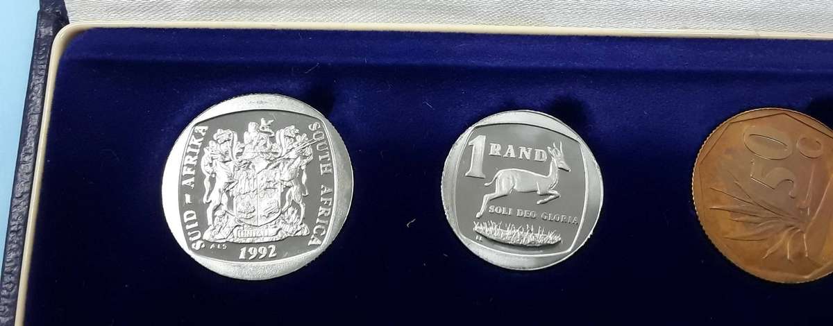 PROOF COIN SETS- 1991 & 1992 Proof sets in Original SAM Box. FULL Sets.Both for 1 bid. Mirror finish