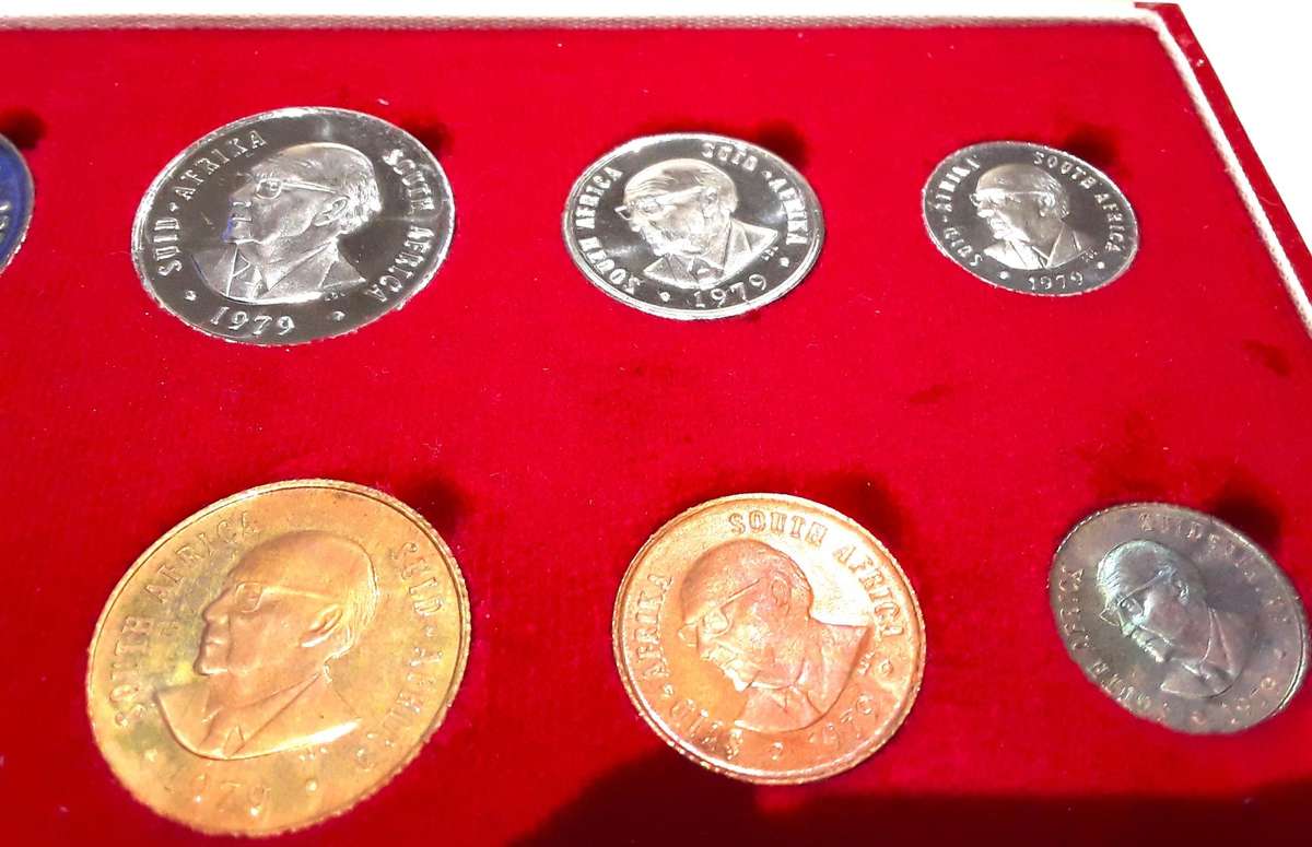 1979 Mint Coin Set with Mint RSA Stamps of Prime Minister & Mint RSA Flag for 1979