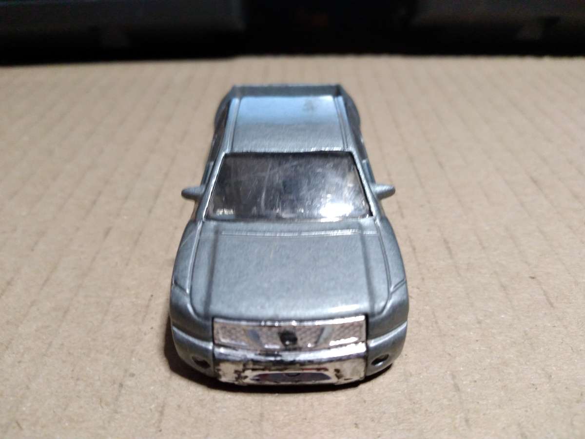 Hotwheels: Nissan Titan (2006 First Editions)