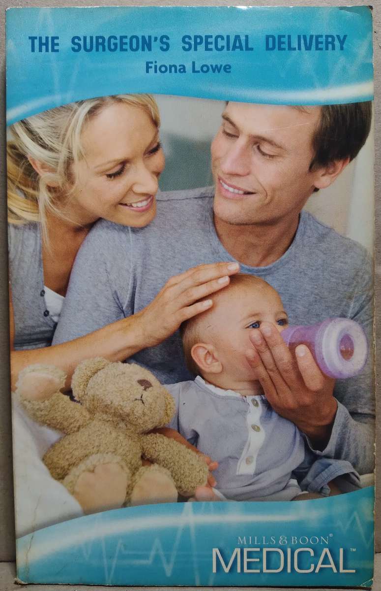 The Surgeon's Special Delivery - Fiona Lowe (Mills & Boon)