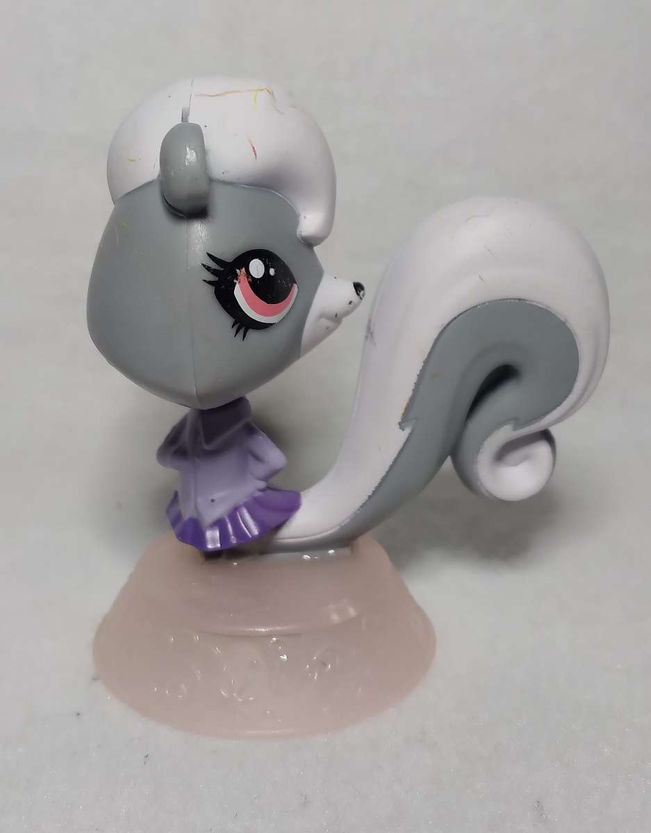 McDonalds Toy: Littlest Pet Shop - Pepper Clark Skunk 2015