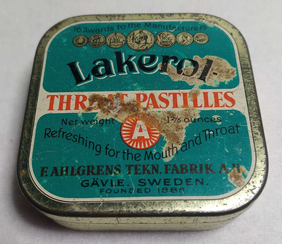 Collectible Tins - Vintage Lakerol Throat Pastilles Tin