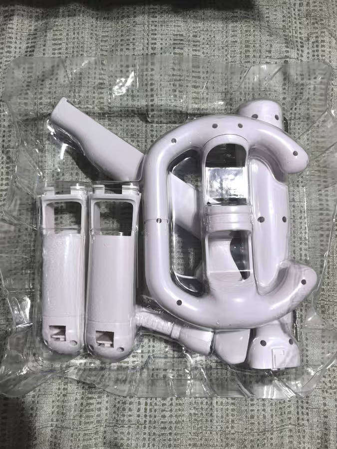 Wii Accessory Cube 14-in-1 Sports Kit
