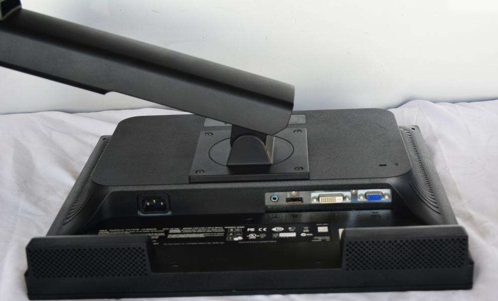 Nec  lcd / monitor, model ea192m-bk, 19` inch, vga, dvi, display port, speakers