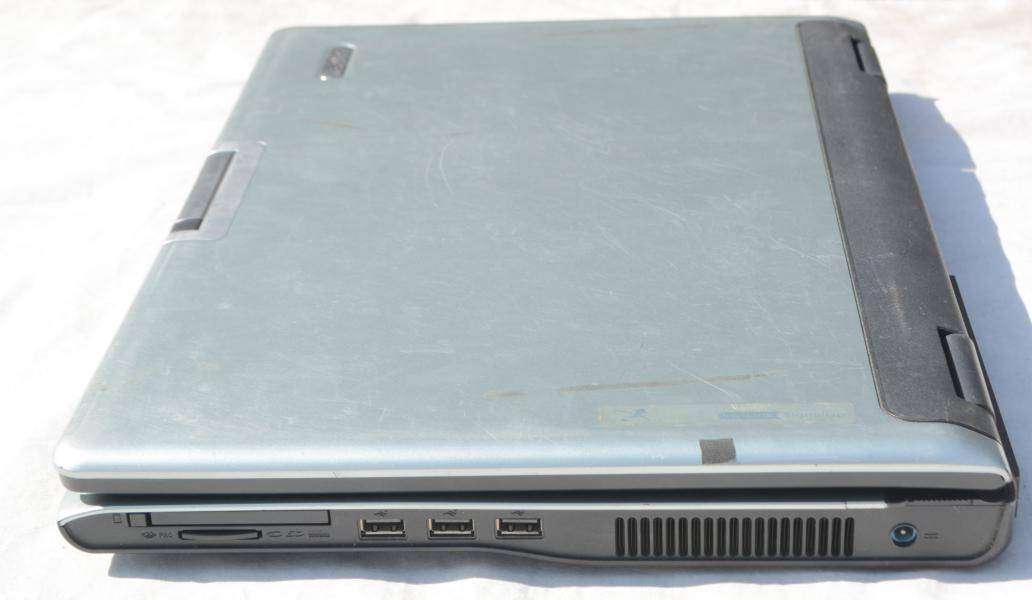 acer Laptop, intel duo cpu 5625, 320gb, 2gb ram, 17 inch", dvdrw, nvidia geforce, win xp, etc