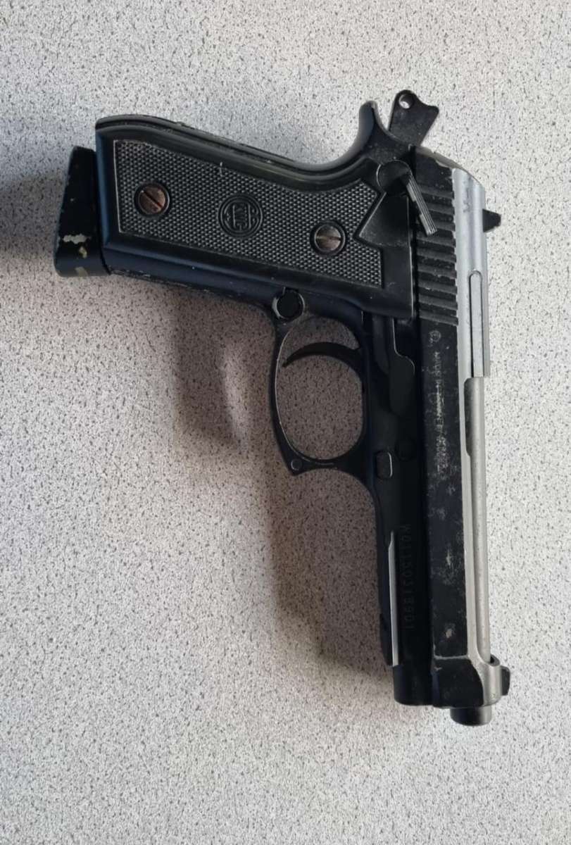 KWC FULL METAL blowback CO2 gun + holster