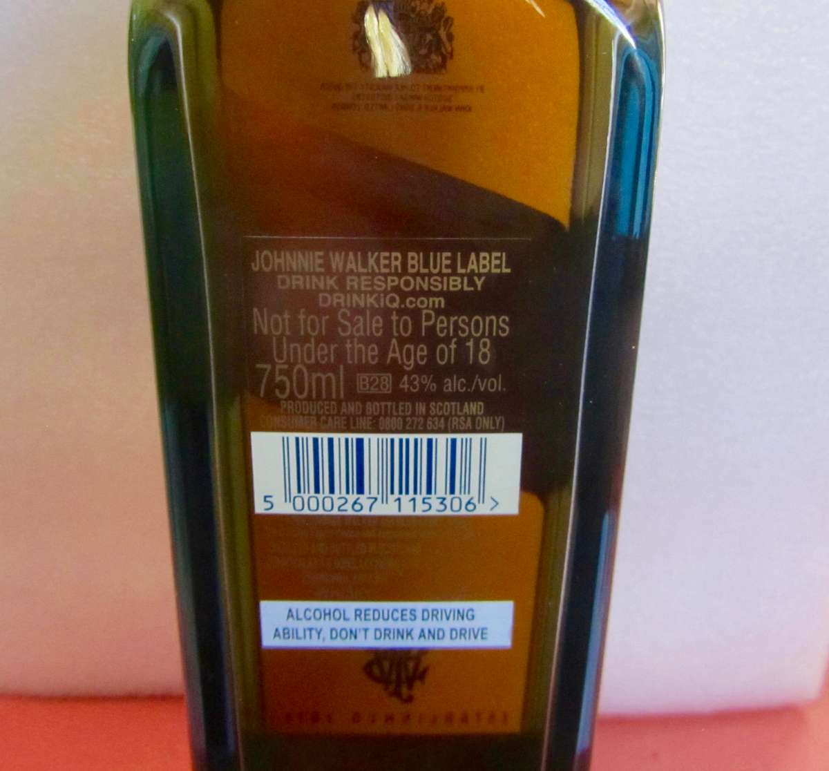 Johnnie Walker Blue Label Whisky  750ml