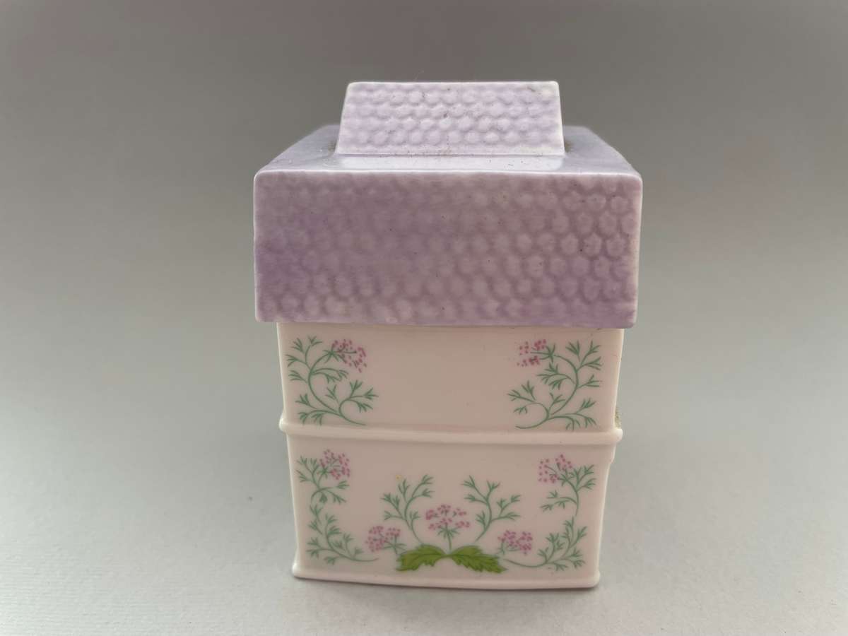 Lennox spice village: Coriander