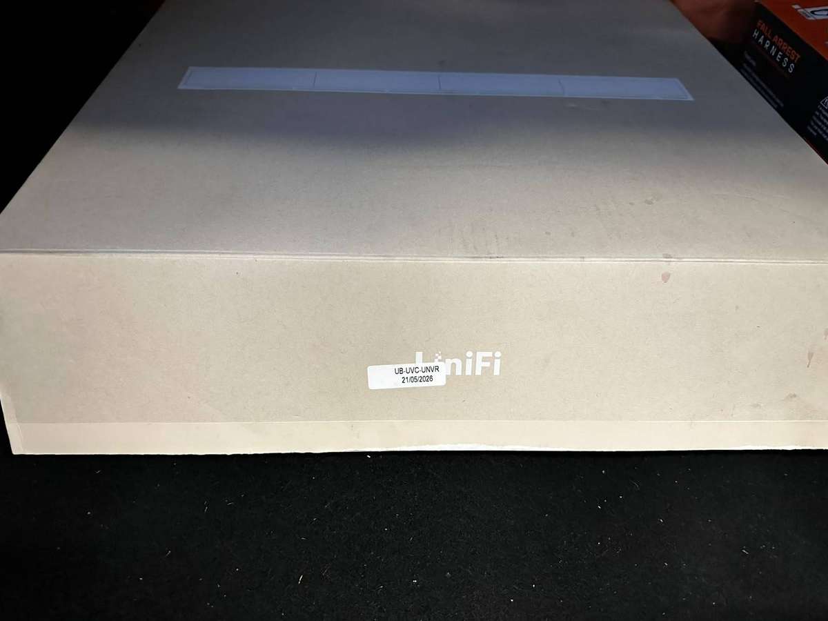 1U Ubiquiti UniFi Protect 4 Bay UNVR 1SFP+ Gigabit Ethernet NVR
