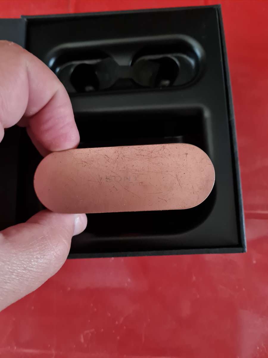 Sony wf-1000xm3 earbuds working with box