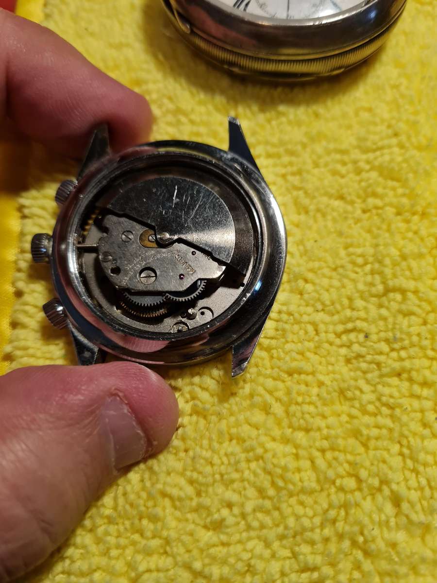 Lot of vintage watches non working