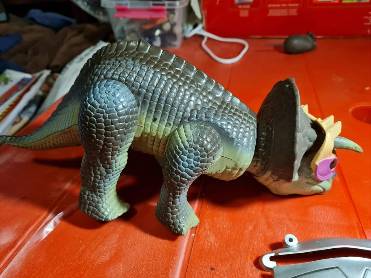 Vintage Dino riders toy untested