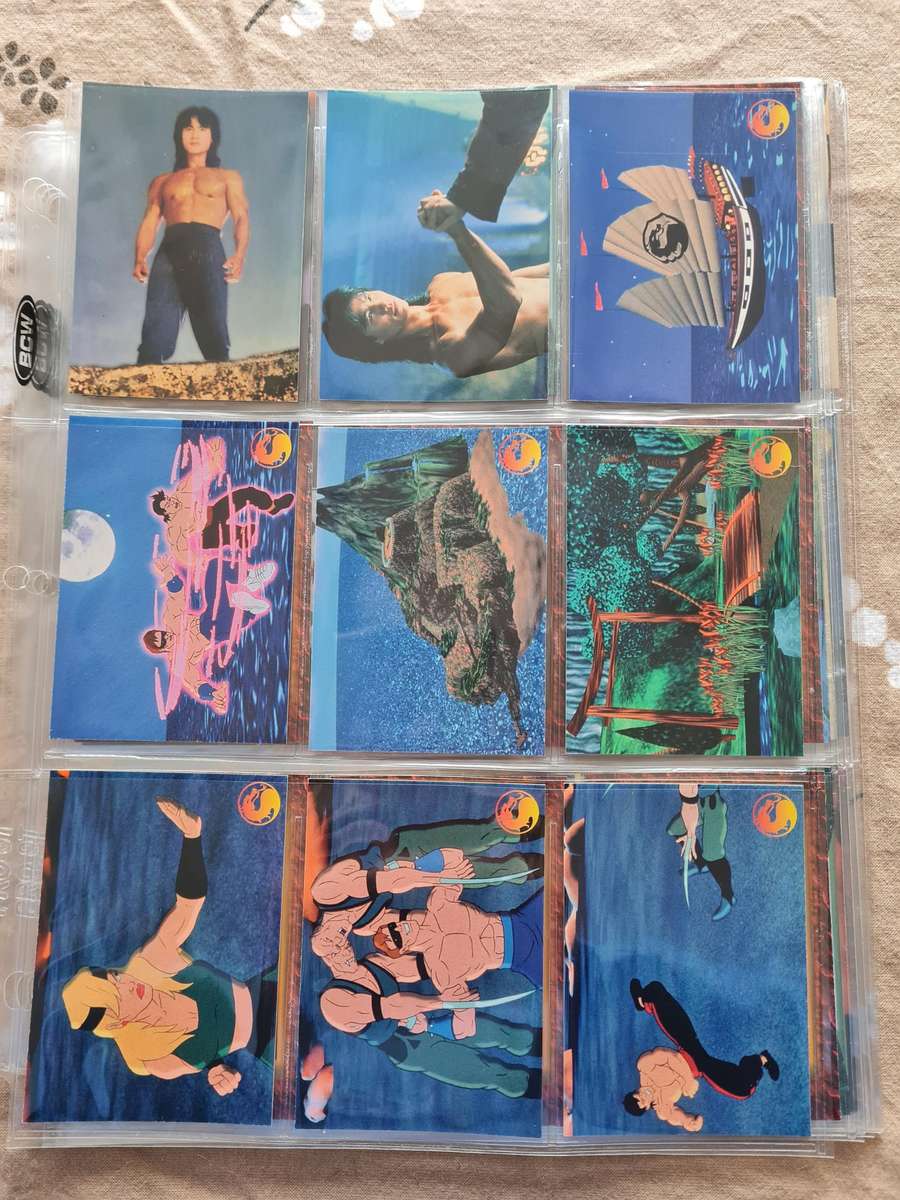 Lot of 126 mortal kombat cards