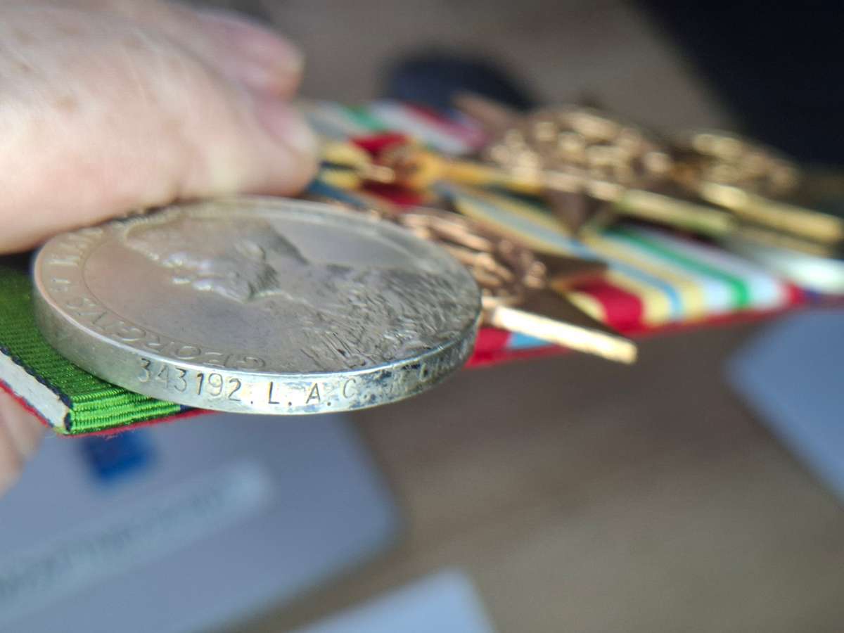 WW2 medal group with India GSM medal to RAF / SAAF photographer