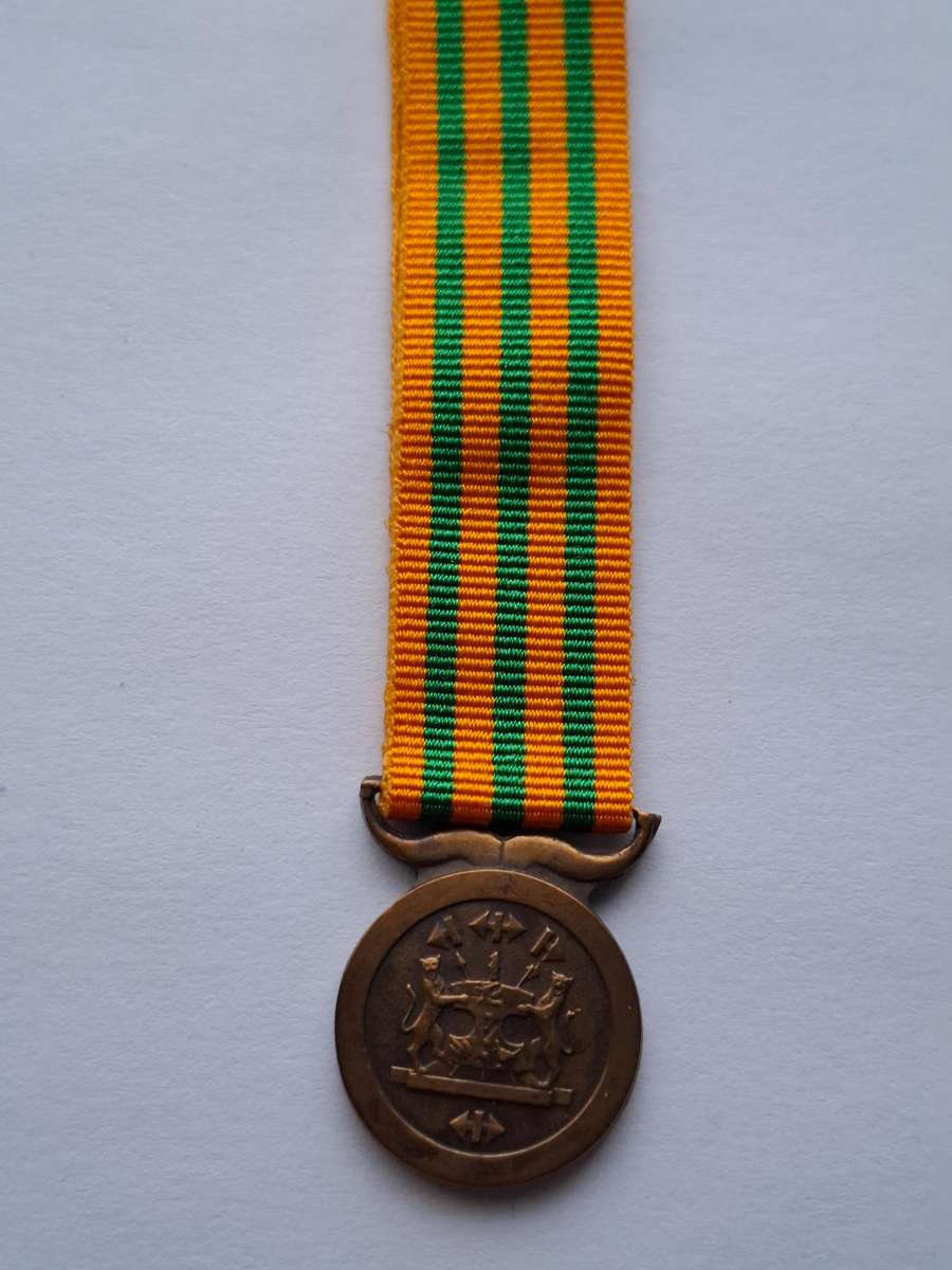 SADF / Homelands medal - Bophuthatswana Medal for Long Service (30 years) - miniature