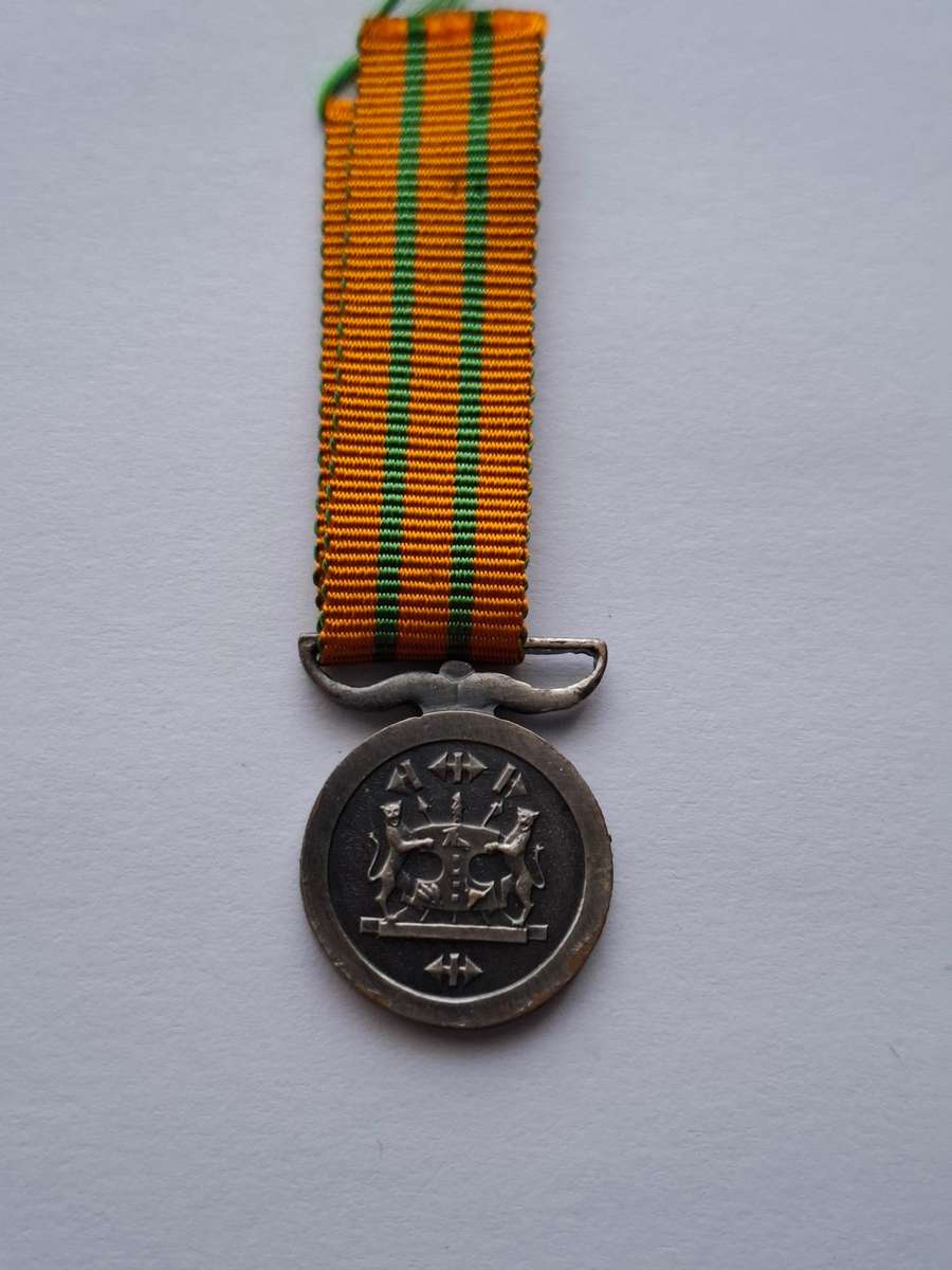 SADF / Homelands medal - Bophuthatswana Medal for Long Service (20 years) - miniature