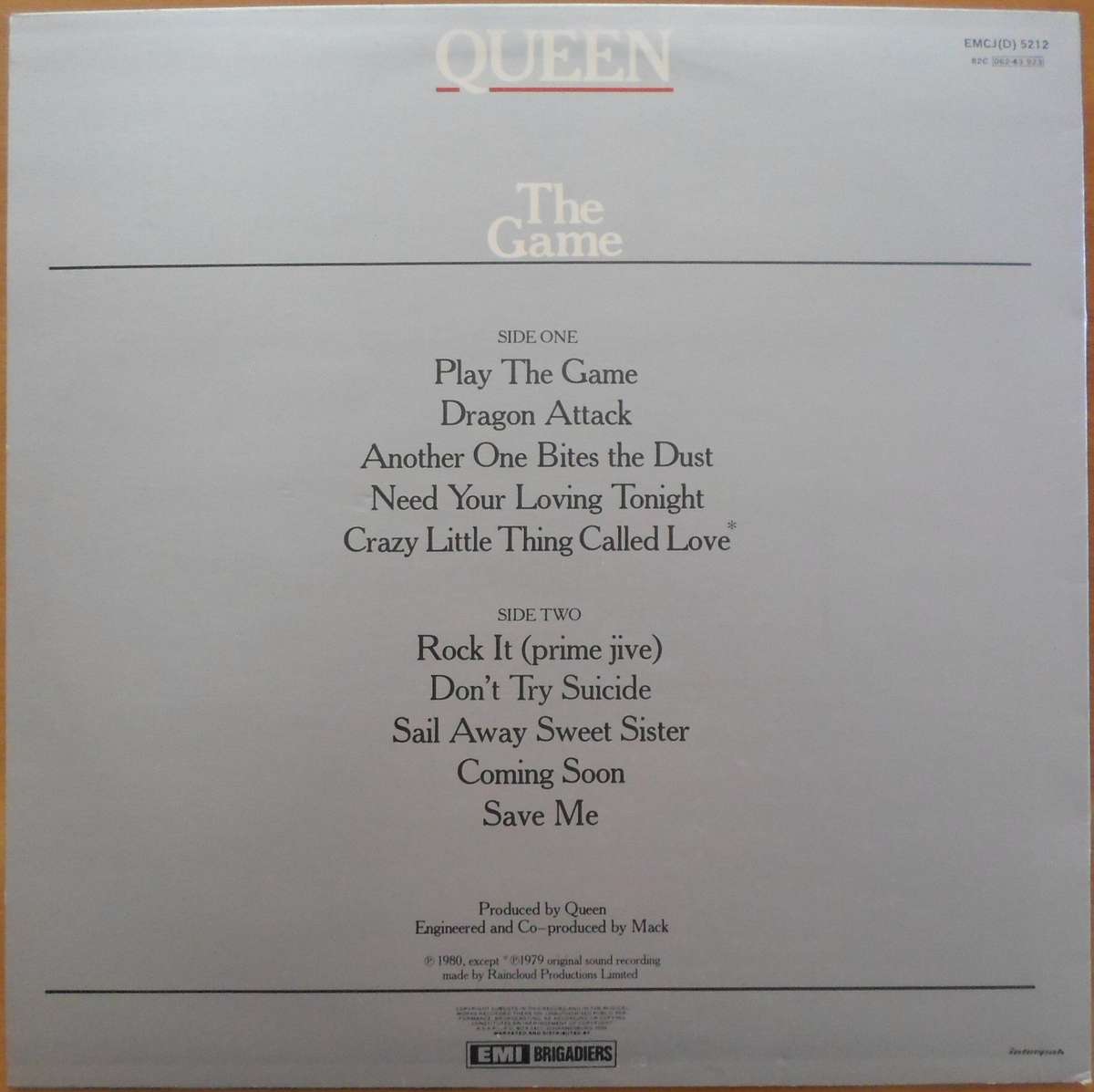 Queen - The Game
