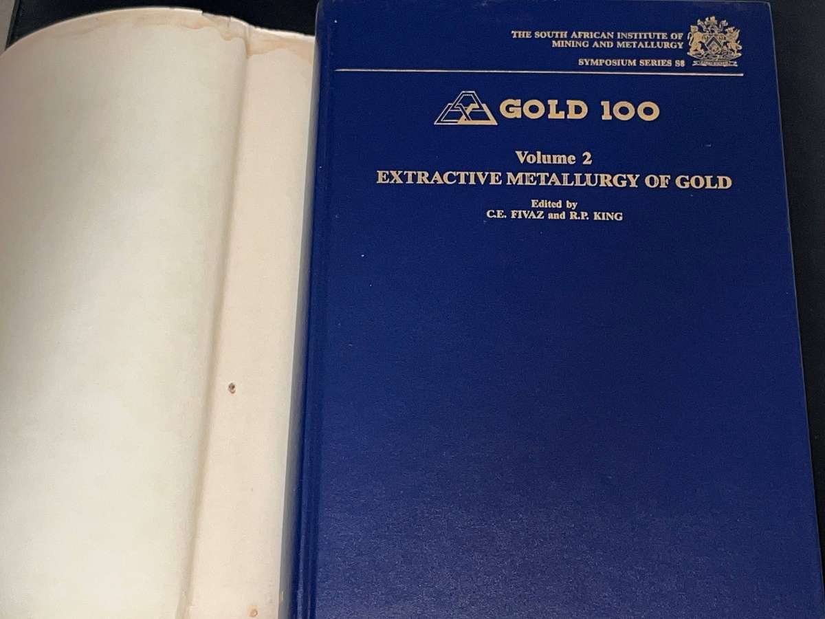 GOLD 100 2 VOLUME SET EXTRACTIVE METALLURGY OF GOLD