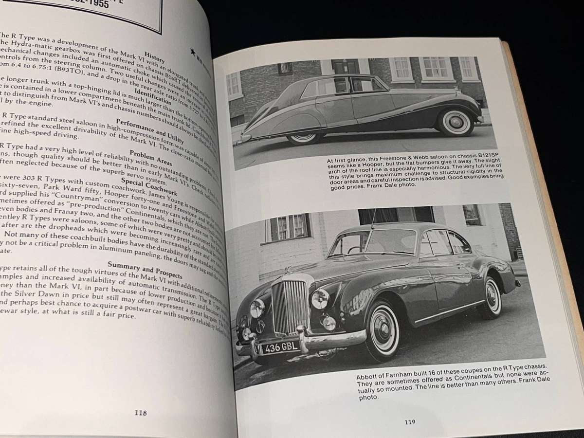 ILLUSTRATED ROLLS-ROYCE BENTLEY BUYER'S GUIDE BY PAUL R. WOUDENBERG