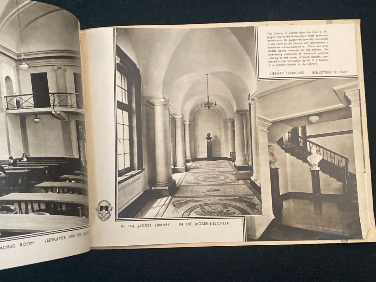 A PICTORIAL SOUVENIR OF THE UNIVERSITY OF CAPE TOWN VINTAGE