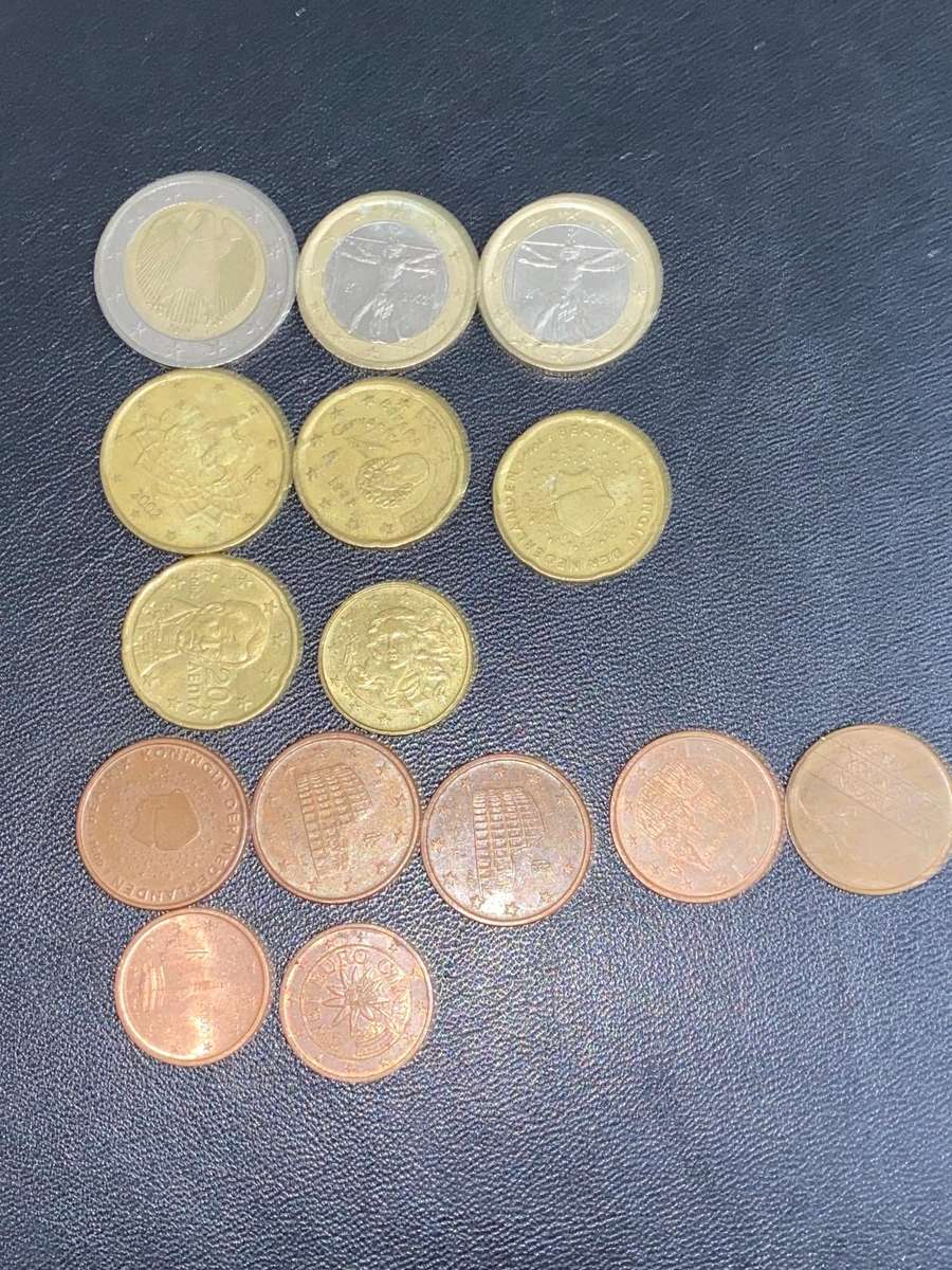 MIXED EURO COINS