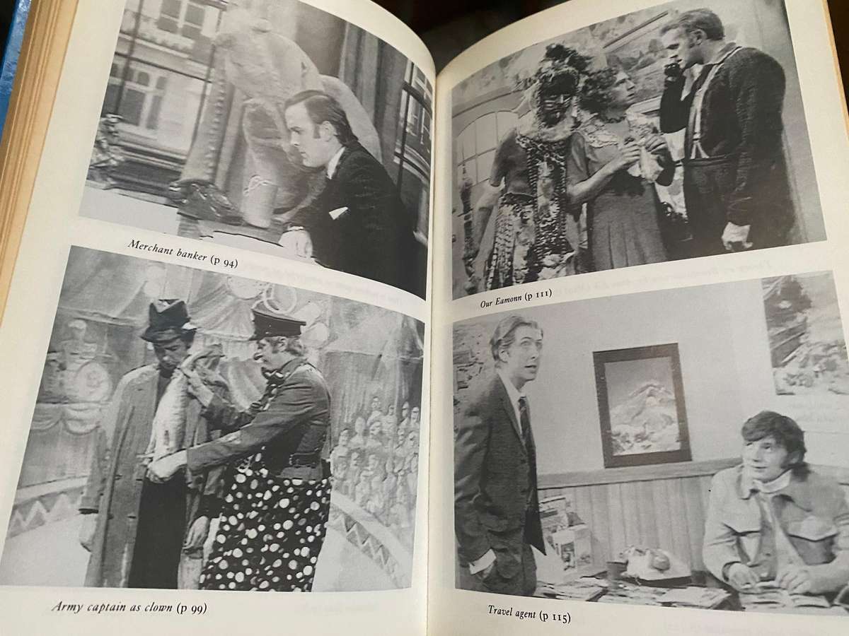 MONTY PYTHON'S FLYING CIRCUS VOLUME TWO JUST THE WORDS