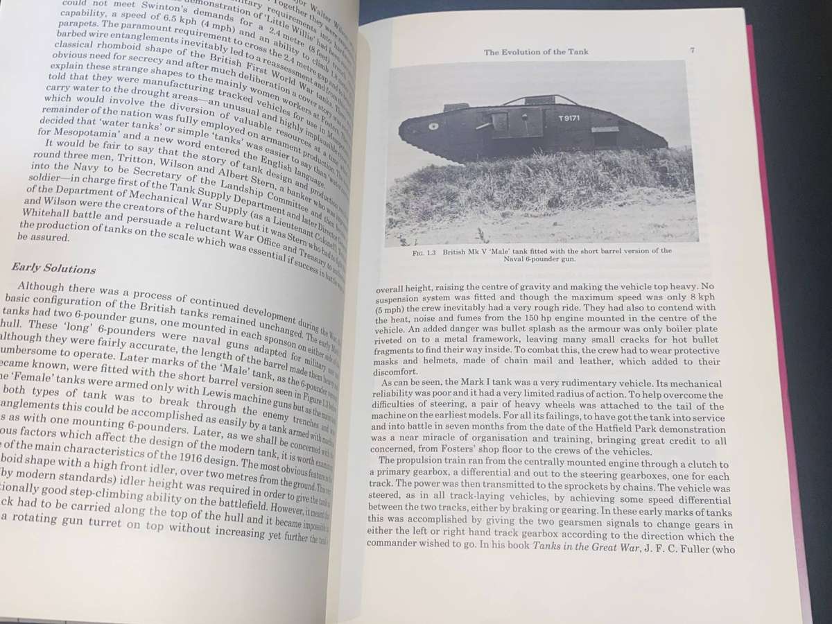 BRASSEY'S FIGHTING VEHICLES VOLUME 7
