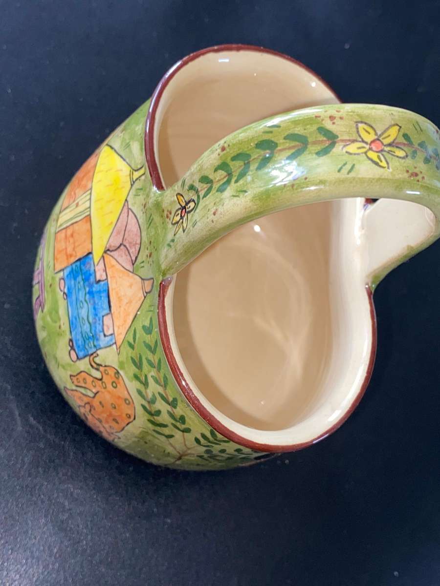 ZIMBABWE BASKET POTTERY ART , TRIBAL LIFE BY TENDAI