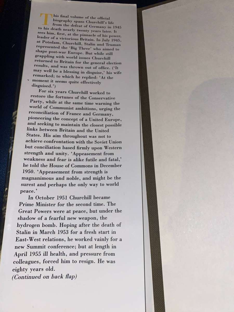 NEVER DESPAIR WINSTON S. CHURCHILL 1945-1965 - MARTIN GILBERT