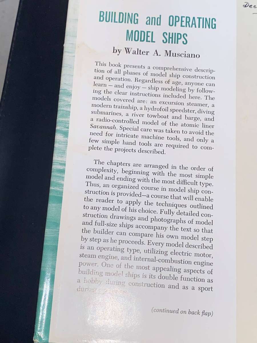 BUILDING AND OPERATING MODEL SHIPS BY WALTER A. MUSCIANO 1965 1ST EDITION