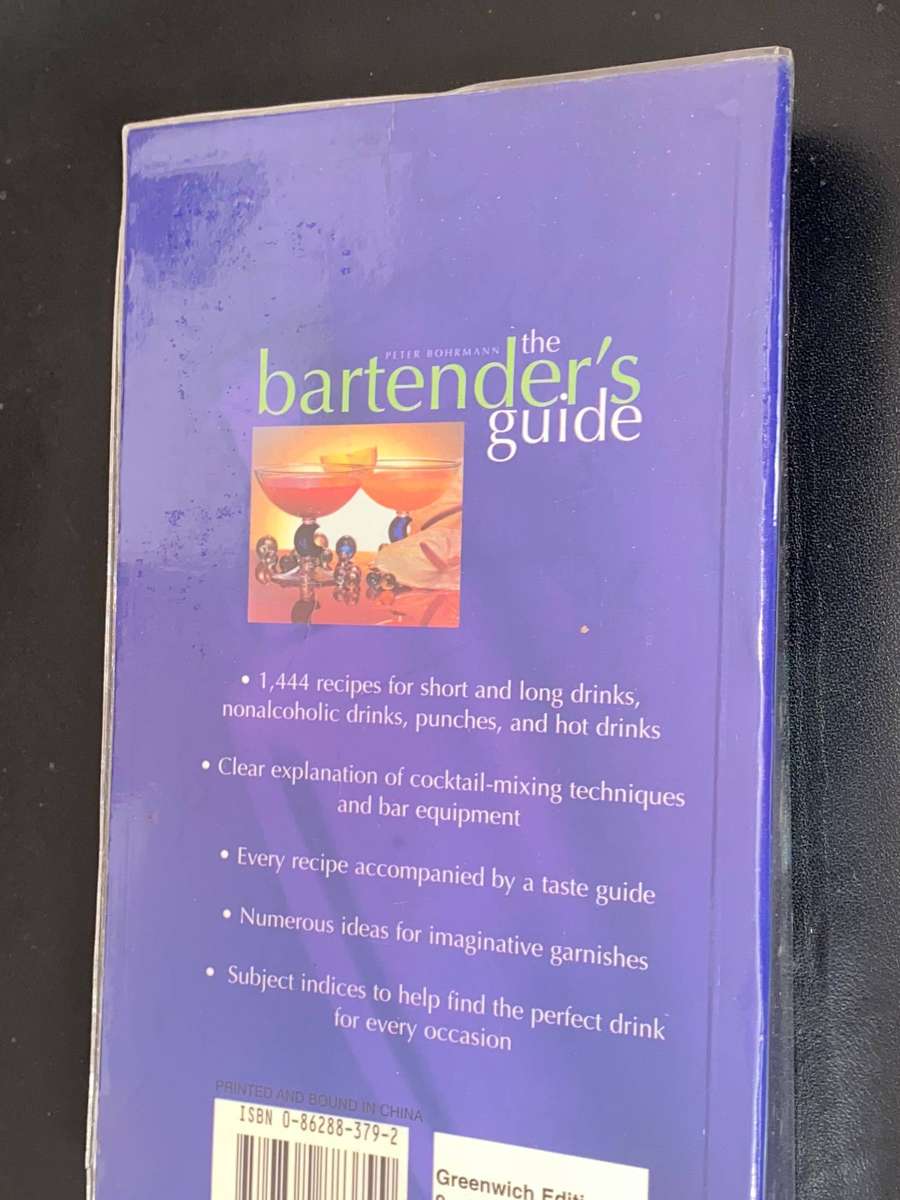 THE BARTENDER`S GUIDE BY PETER BOHRMANN