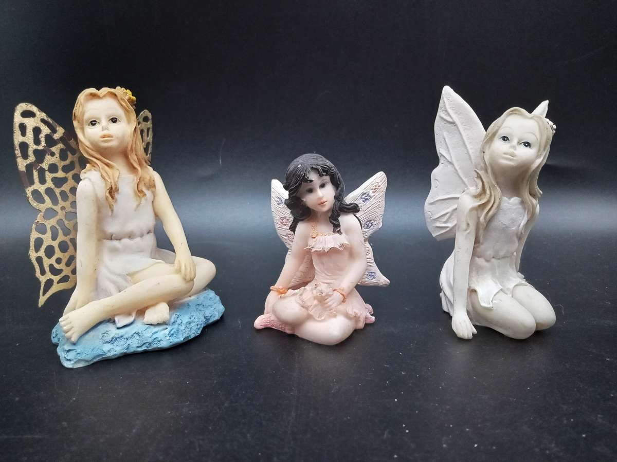 Fairy Lovers! Diverse Collection of Fairies and Figures as well as a Comprehensive Book on Fairies
