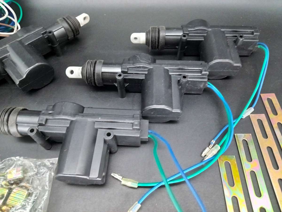 NEW! Central Locking System For Your Vehicle! No resistance. Prevent blocking