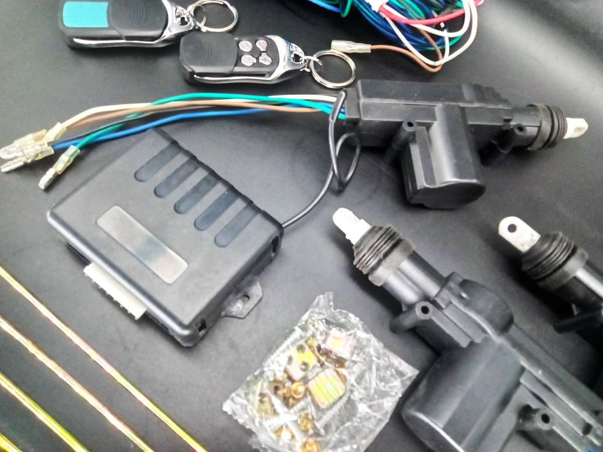 NEW! Central Locking System For Your Vehicle! No resistance. Prevent blocking