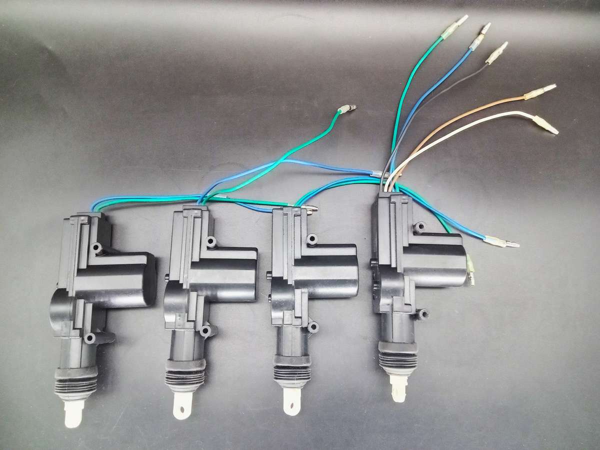 NEW! Central Locking System For Your Vehicle! No resistance. Prevent blocking