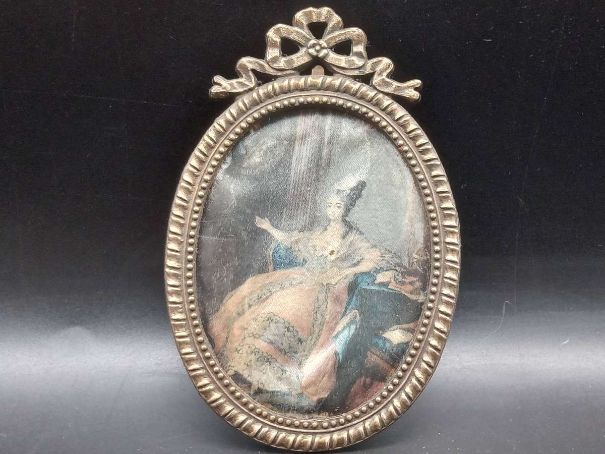 Vintage! Italian - Brass - Rococo Style - Bow Picture/Photo Frame