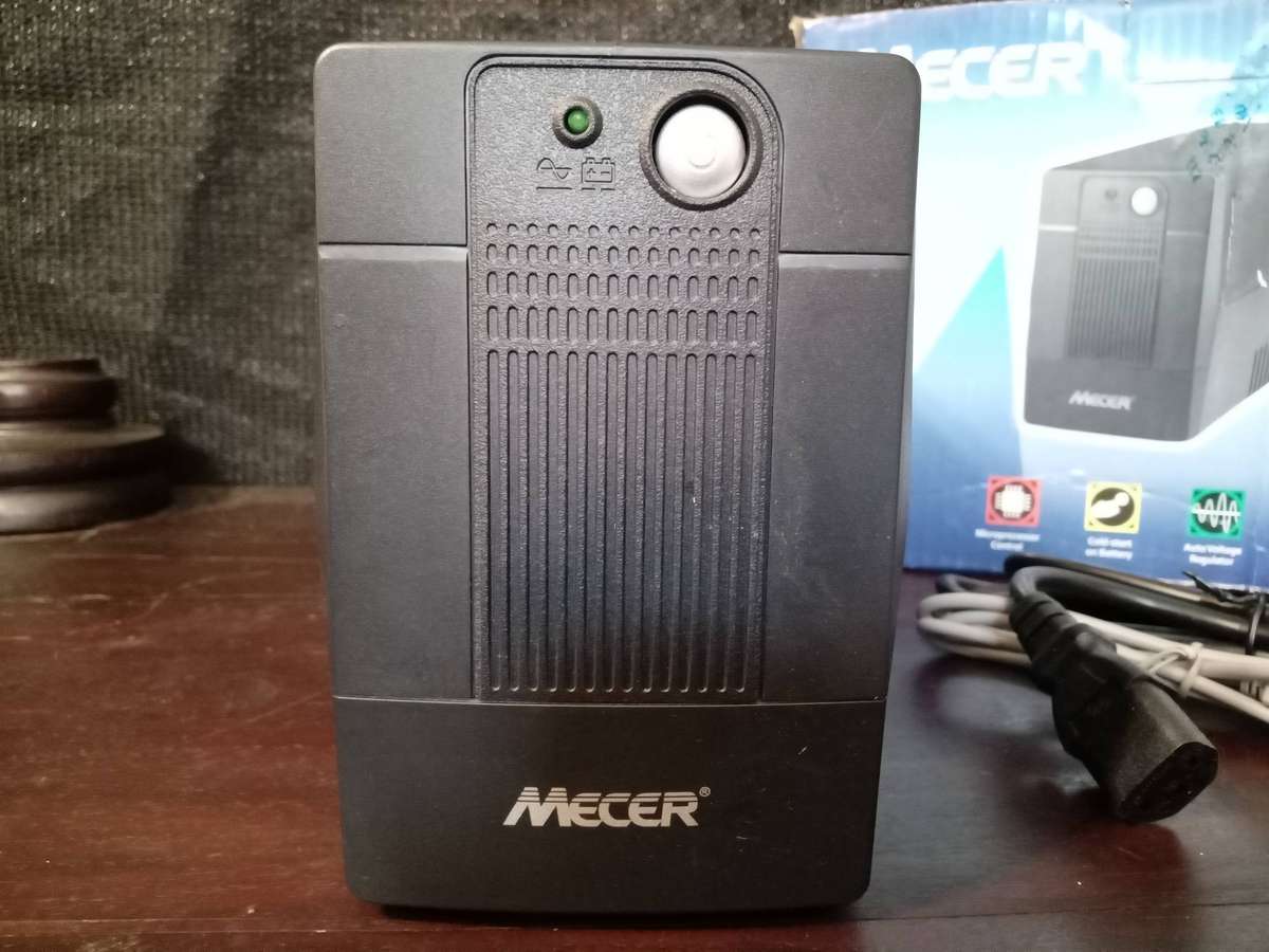 Mecer 850VA Line Interactive UPS (ME-650-VU / ME-850-VU)